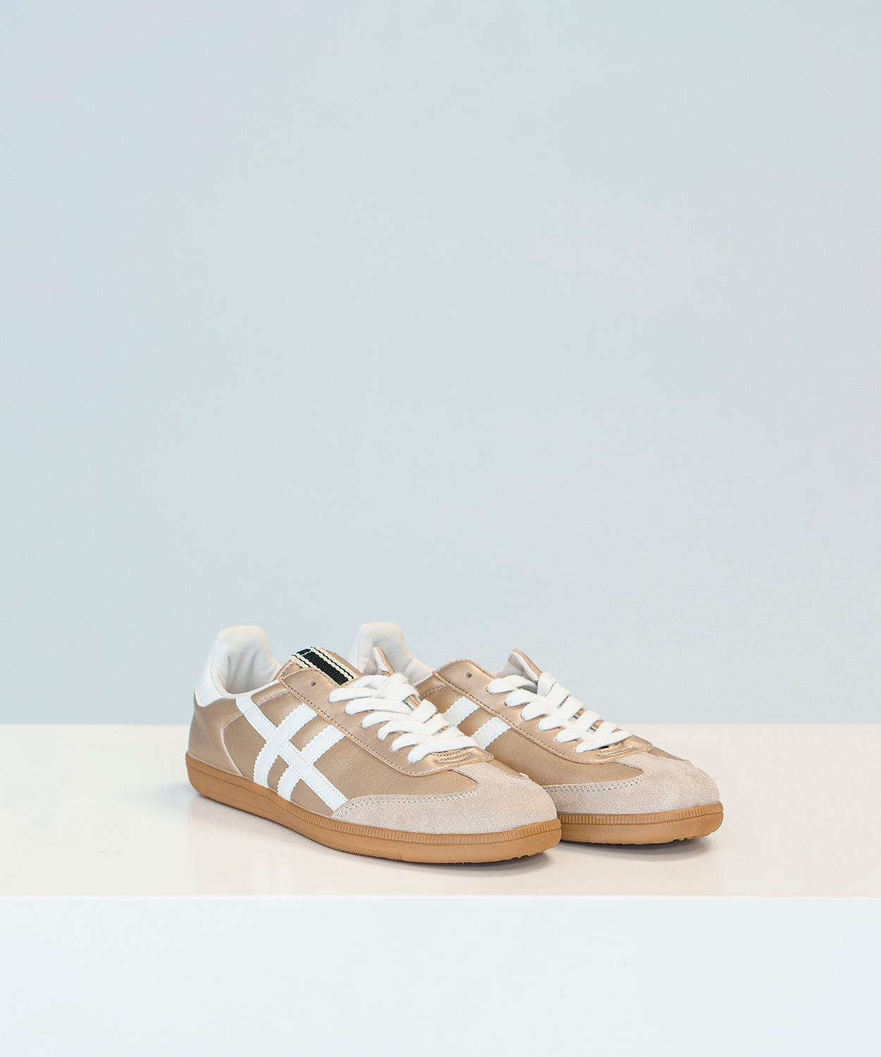 Deportiva bamba Brown Alliwant
