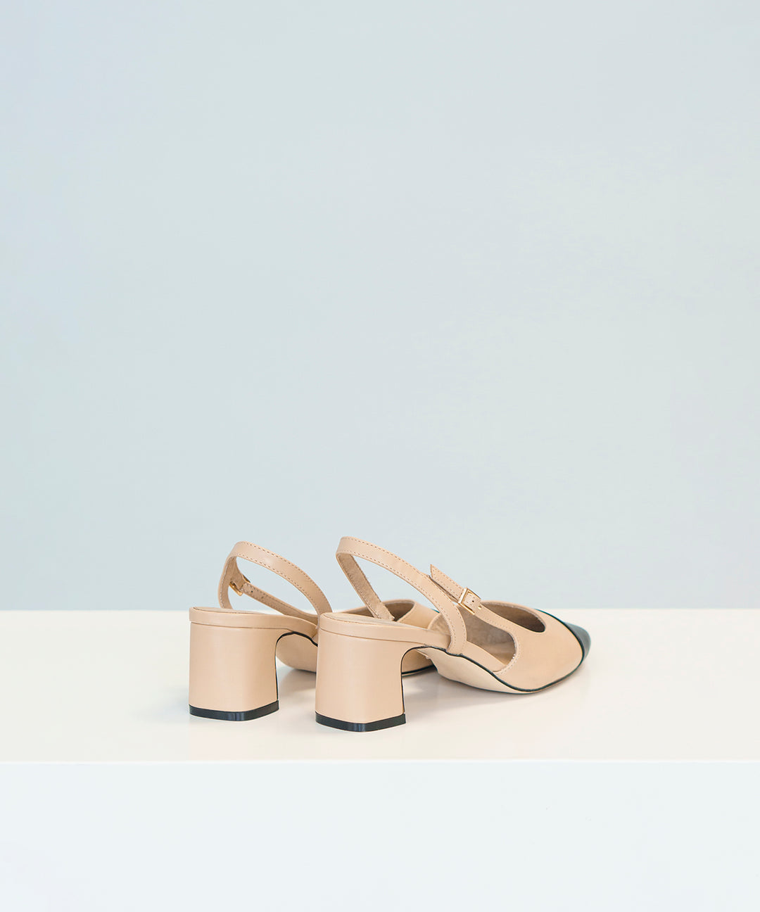 Slingback heel