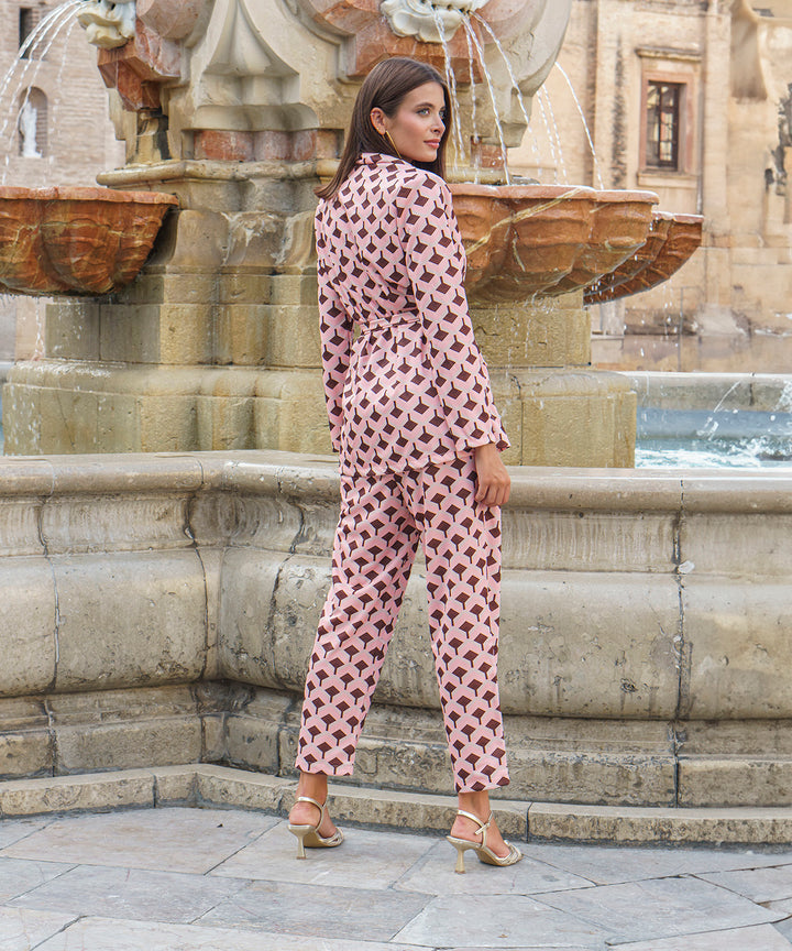 Estela pink suit