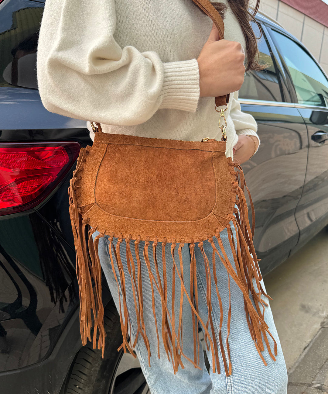 Tesa fringe shoulder bag