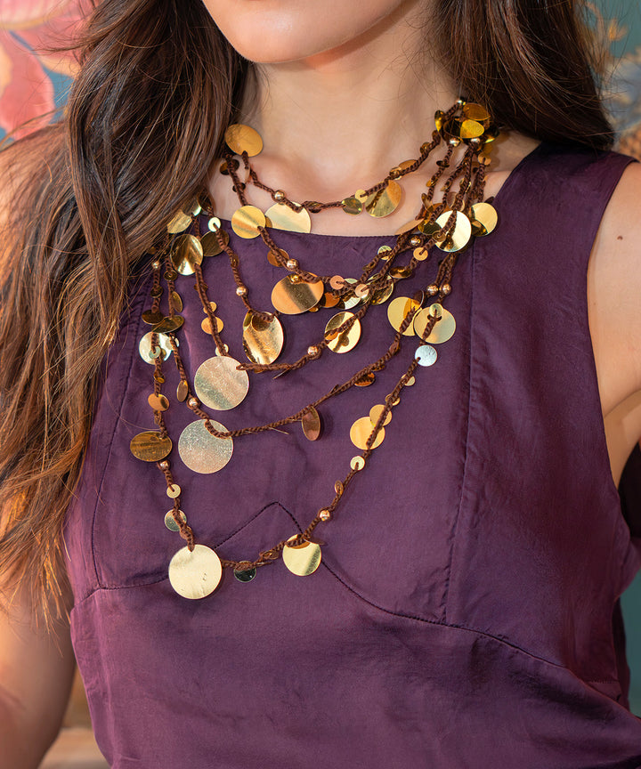 Collar multihileras lentejuela