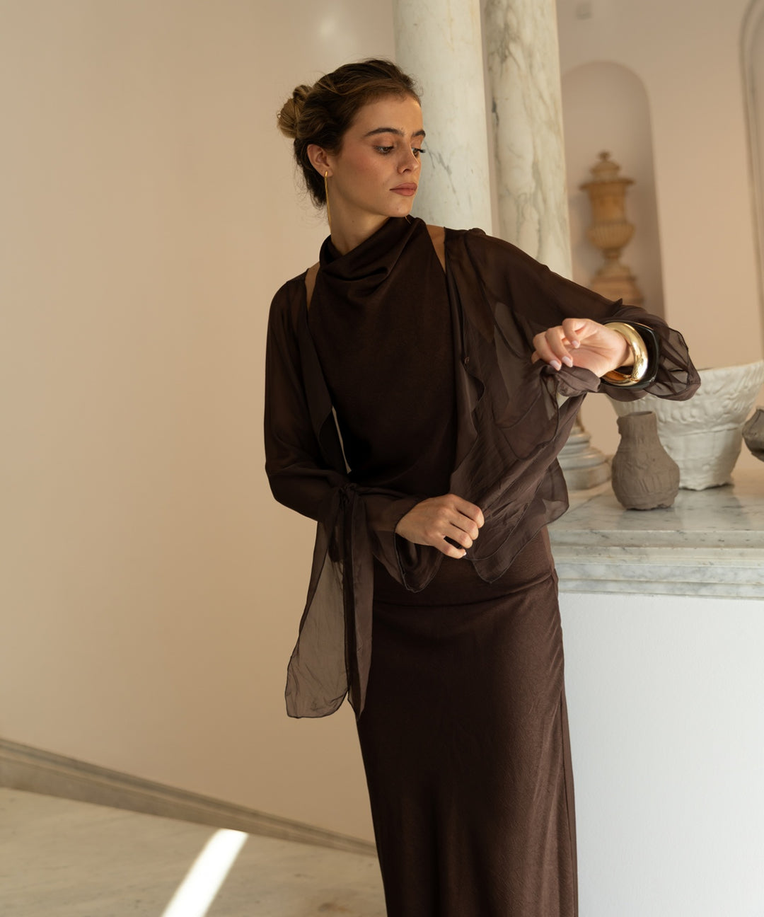 Blusa capa seda chocolate