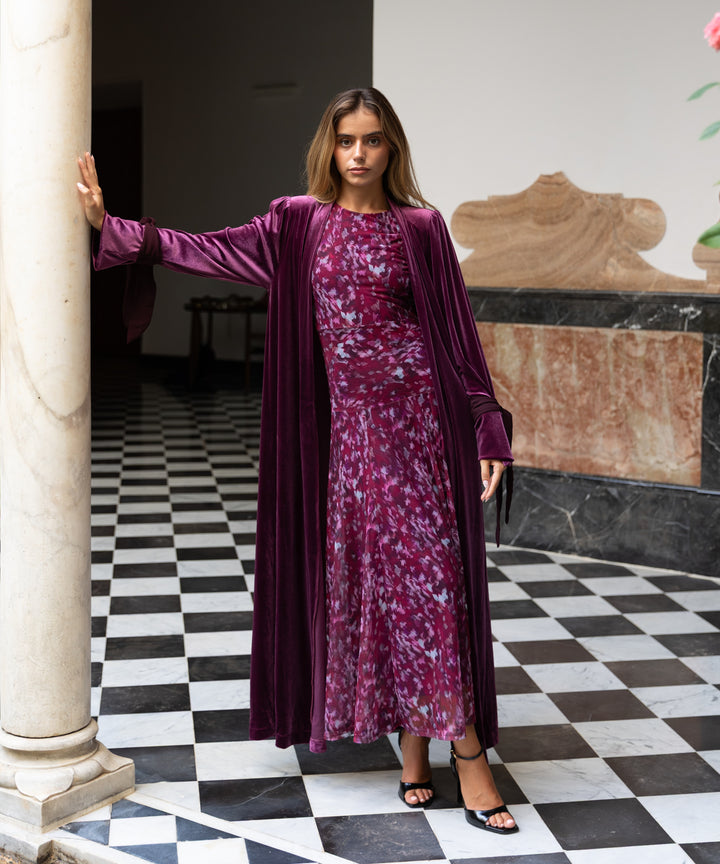 Kimono terciopelo berenjena Carezza
