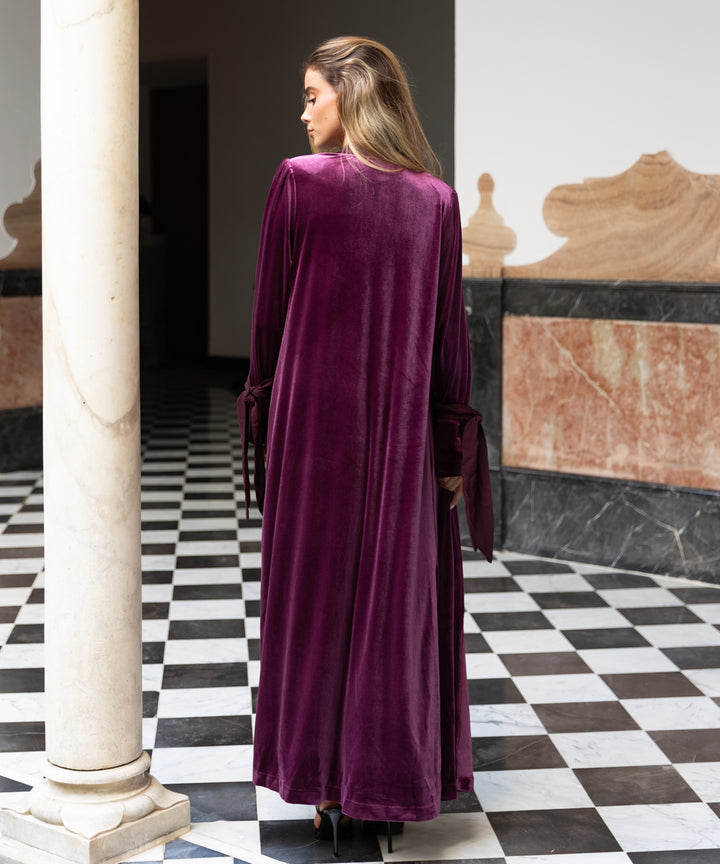 Kimono terciopelo berenjena Carezza